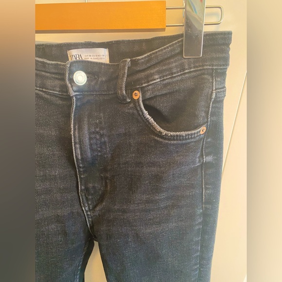 Zara High Waisted Denim - Picture 2 of 7